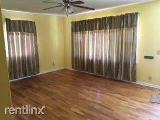 Foto del edificio - 2 br, 1 bath House - 126 W. 37th St.