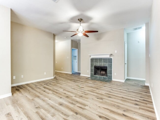 Foto del edificio - 13340 Dove Ranch Rd