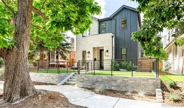 Building Photo - 909 Madison St