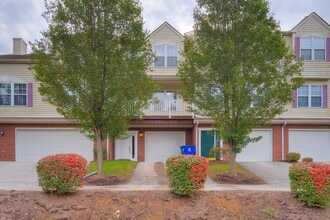 Building Photo - 790 Oak Tree Blvd NW