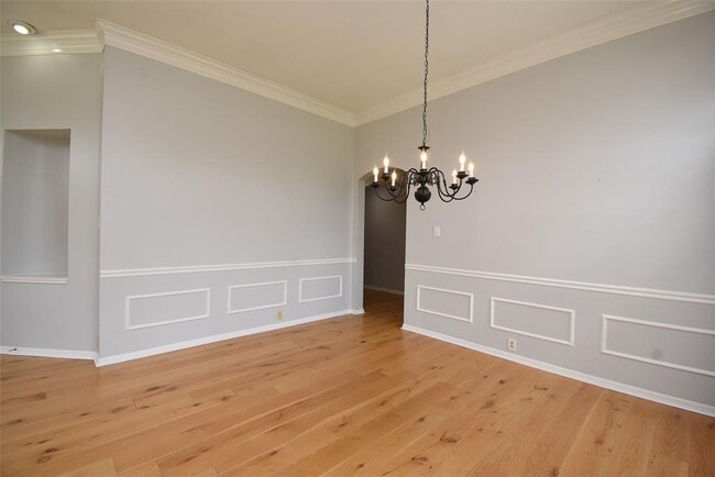 Building Photo - 1110 Ferndale Ct
