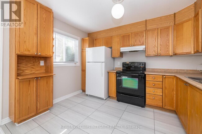 Photo du bâtiment - 4303 Meadowvale Ln