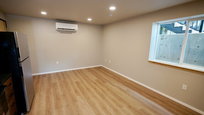 Foto del edificio - Baker Street Lofts