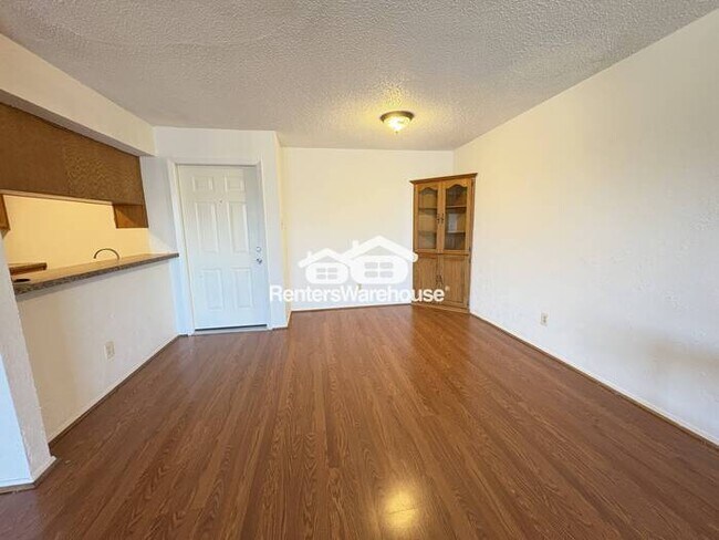 Foto del edificio - MOVE IN READY - DALLAS - 2BEDS 1BATH