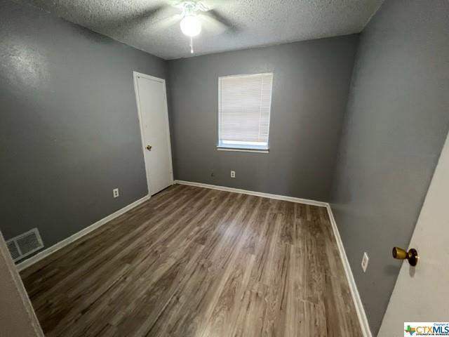 Foto del edificio - 1305 Herndon Dr