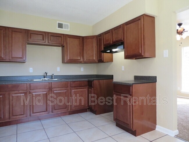 Foto del edificio - 4571 Spring Valley Dr