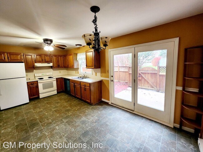 Foto del edificio - 3 br, 1.5 bath House - 14 Cranfield Court