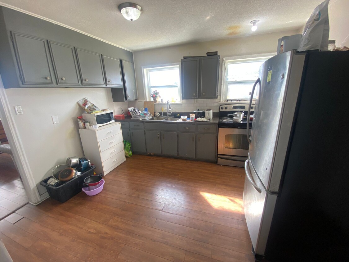 Photo principale - 8 Boyce Ave