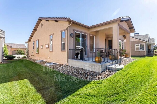 Foto del edificio - 2479 Pine Valley View