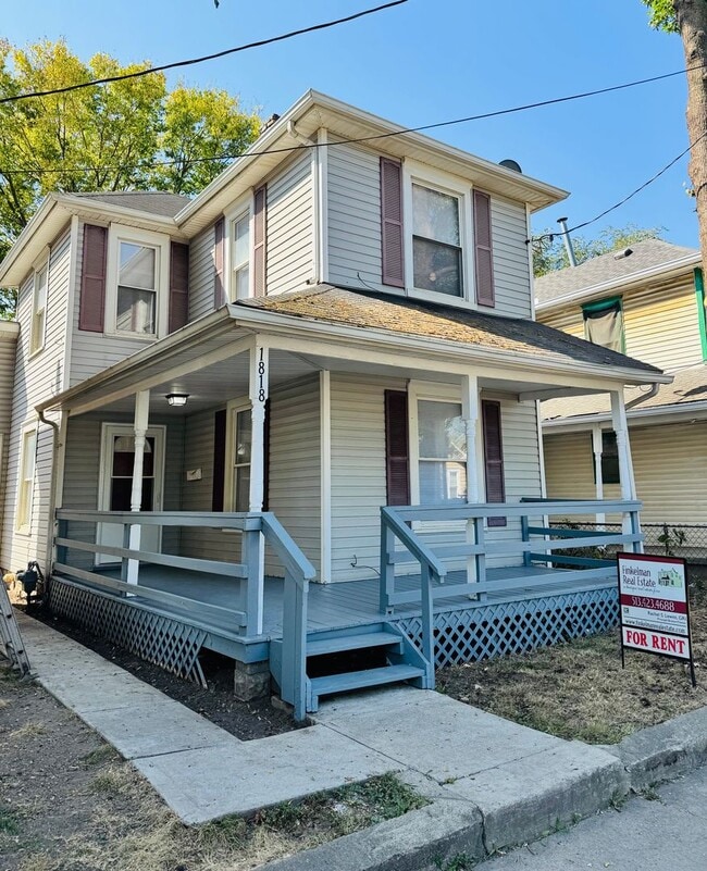 Building Photo - 1818 Logan Ave