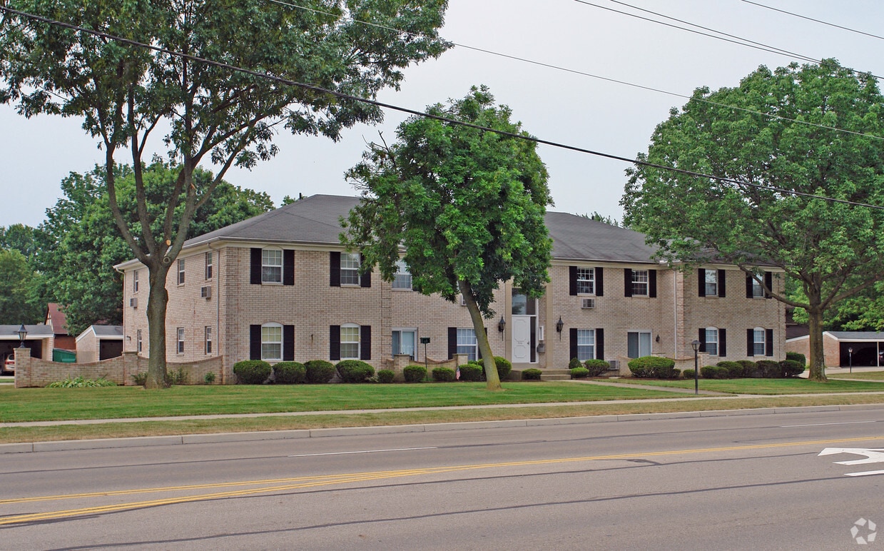 Primary Photo - 320 E Alex Bell Rd