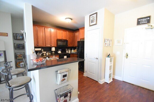 Building Photo - 7311 Coventry Ct