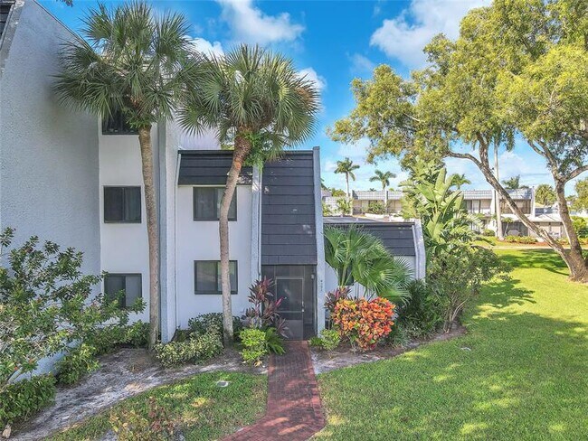 Foto del edificio - 4292 Deste Ct