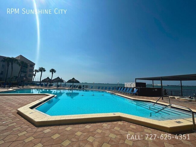 Foto del edificio - 5724 La Puerta Del Sol Blvd S