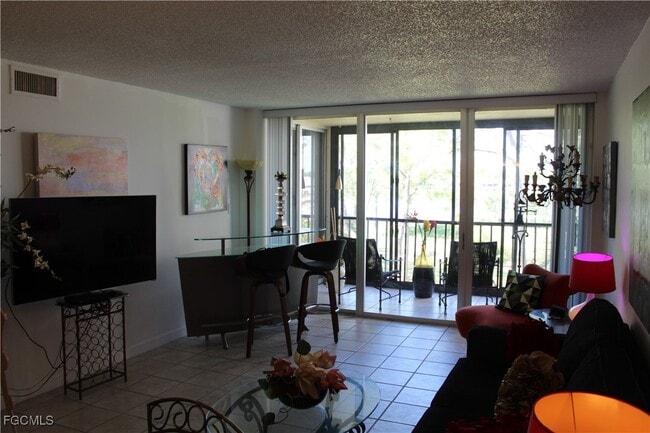 Building Photo - 25806 Cockleshell Dr