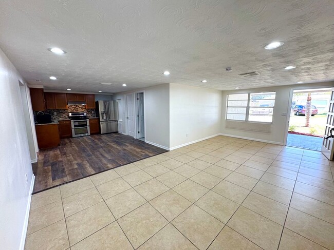 Foto del edificio - 3548 Umber Rd