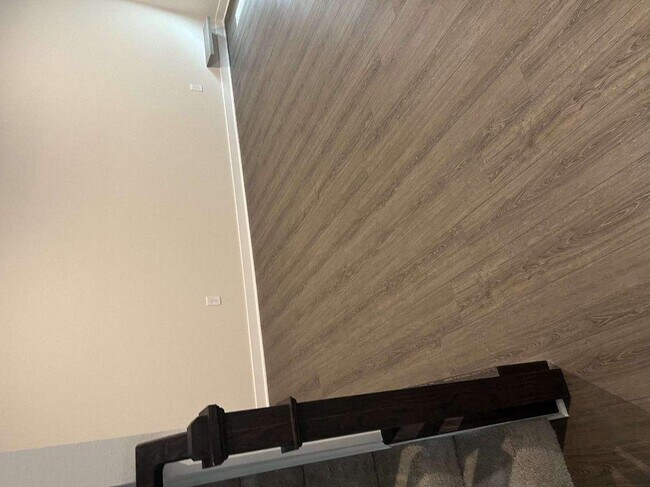 Foto del edificio - 111 Georgia Dr