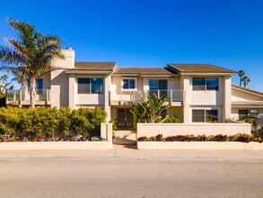 Building Photo - 1150 Mandalay Beach Rd