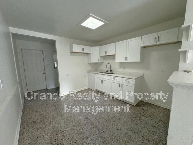 Building Photo - 1517 Nieuport Ln
