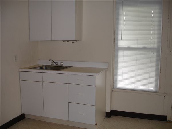 Foto del edificio - 219 Howe Ave
