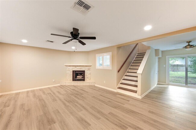 Foto del edificio - 25507 Glen Loch Dr