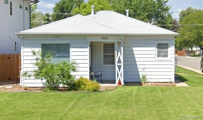 University Park Single - University Park Single House