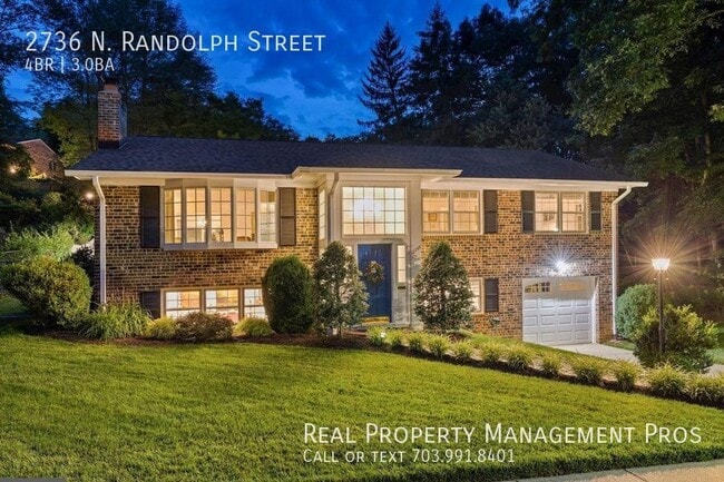 Photo - 2736 N Randolph St House