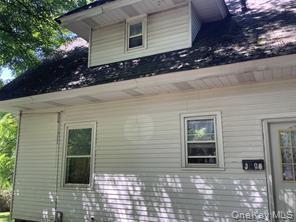 Foto del edificio - 326 N Main St