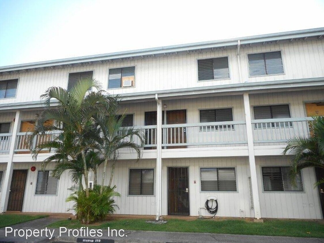 2 br, 1.5 bath House 98650 MOANALUA ROA... House Rental in Aiea