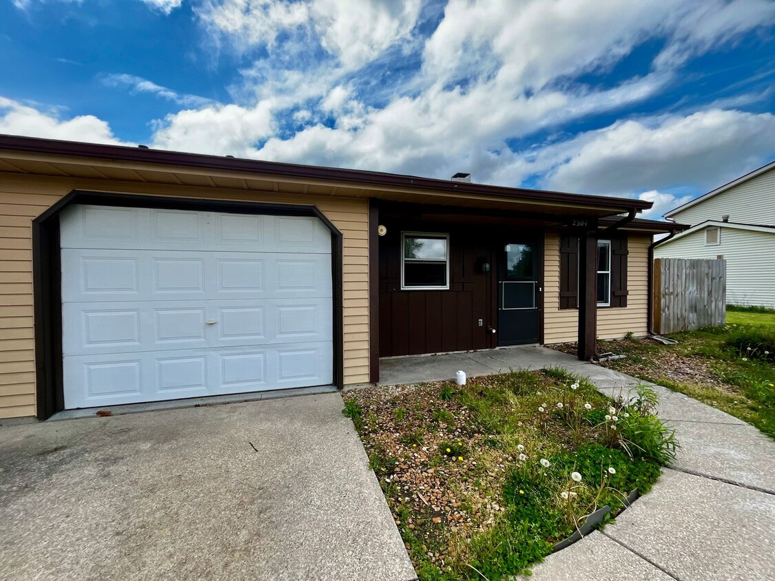 Foto principal - Home For Rent By Capital Property Management