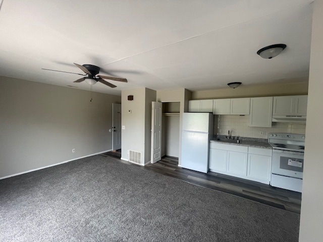 Building Photo - 6632-6666 Rita Dr