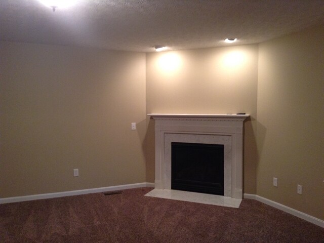 Building Photo - 1255 Arkansas Dr