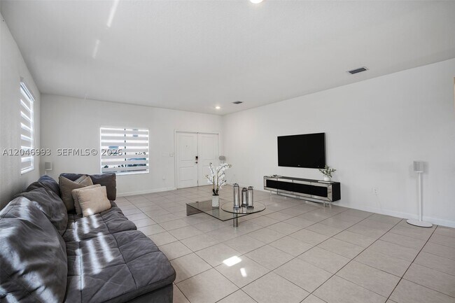 Building Photo - 21189 SW 127th Ave