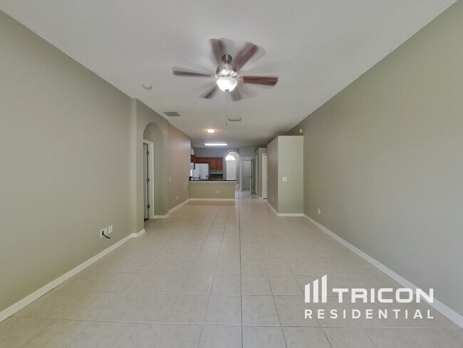 Building Photo - 10240 Grant Creek Dr
