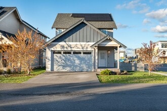 Building Photo - 700 Springside Ln