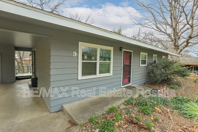 Foto del edificio - 9 Finger Dr