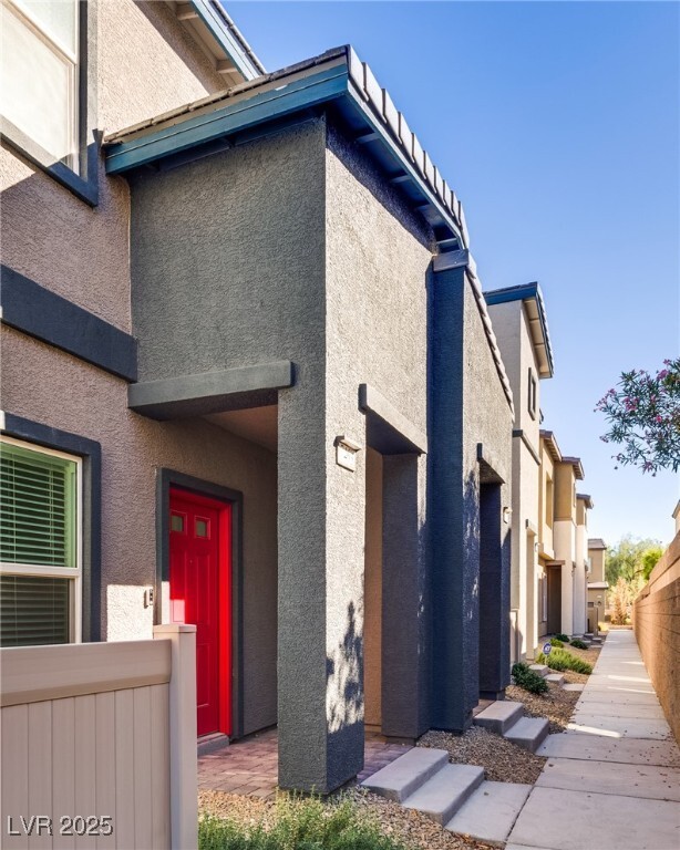 Building Photo - 7463 Mountain Ledge St