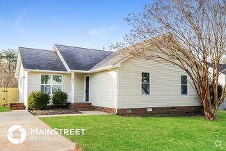 Building Photo - 203 Sullivan Ct