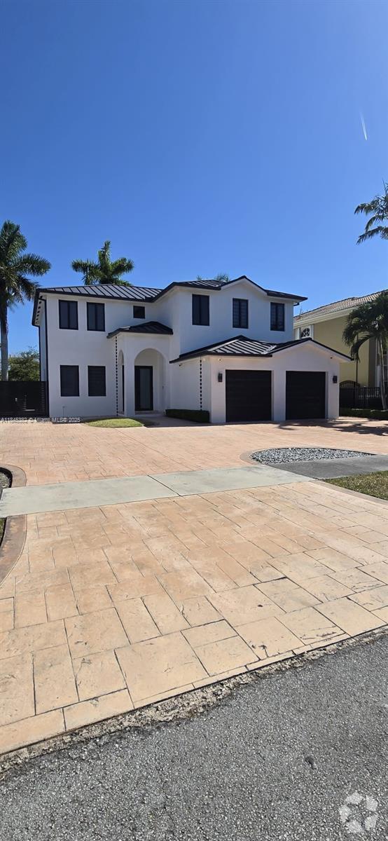Building Photo - 14876 SW 25th Ln