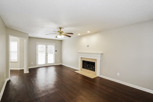 Building Photo - 106 Edgewater Pl