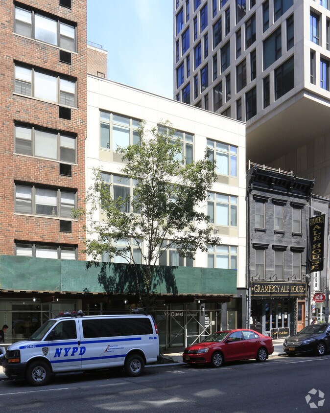 Foto del edificio - 266 3rd Ave