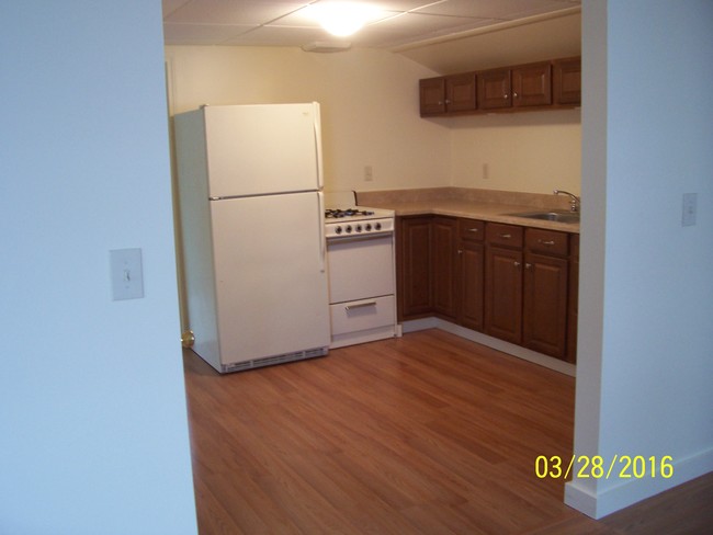Building Photo - 1107 Tasker Rd