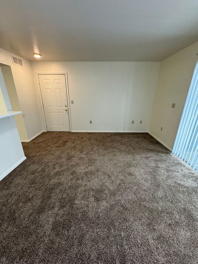 Foto del edificio - 10873 W Ustick Rd