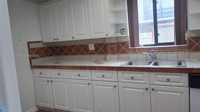 Foto del edificio - 7115 SW 111th Pl