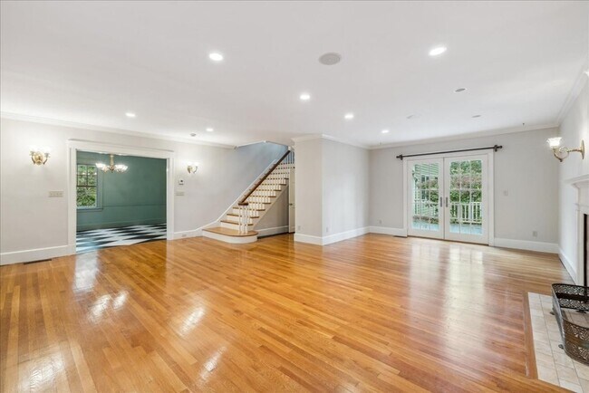 Foto del edificio - 18 Sudbury Rd