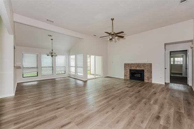 Building Photo - 525 Country View Ln
