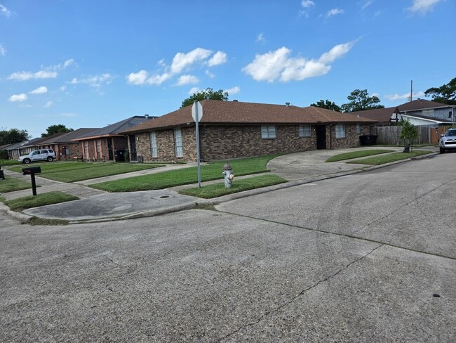 Building Photo - 7903 Arcadia Ln