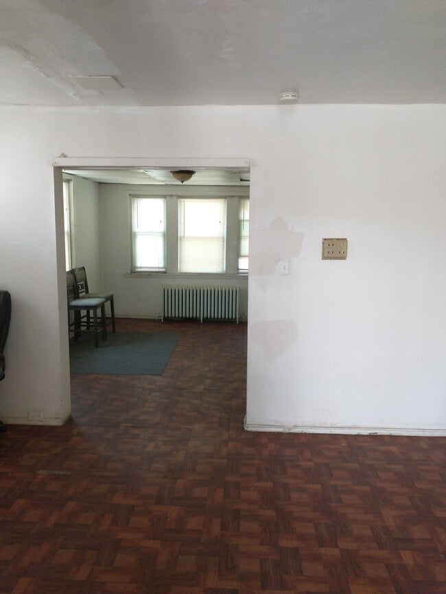 Photo - 5263 N Franklin St Townhome