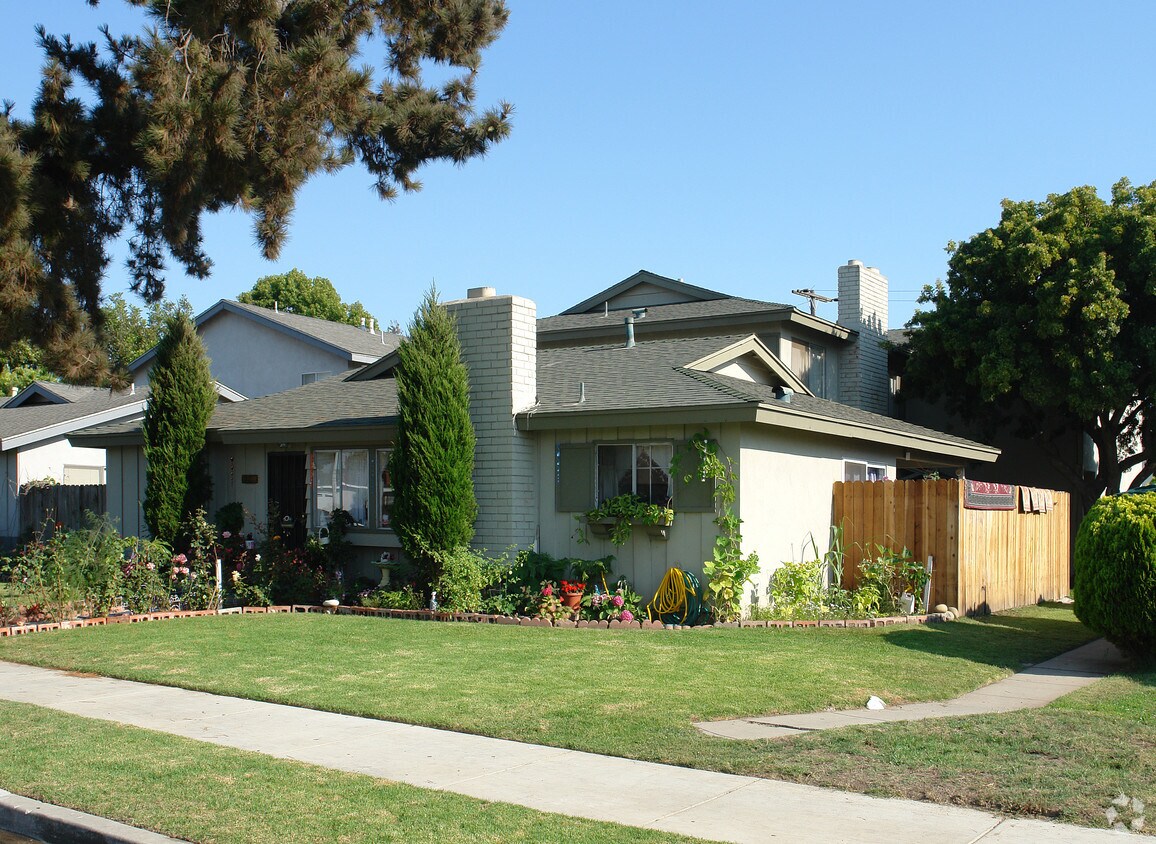 Building Photo - 1310 Glenwood Dr