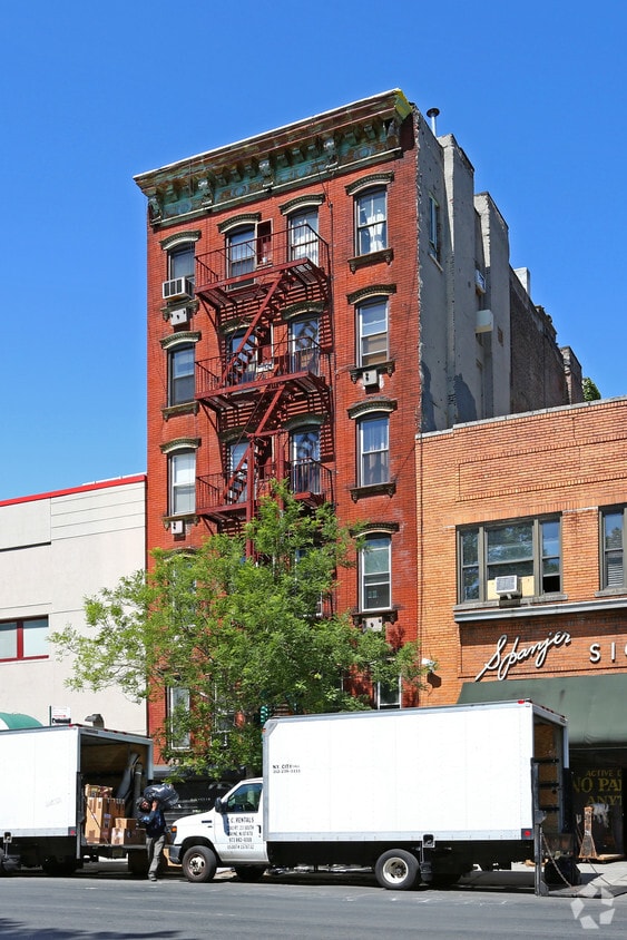 Primary Photo - Freeman Residences